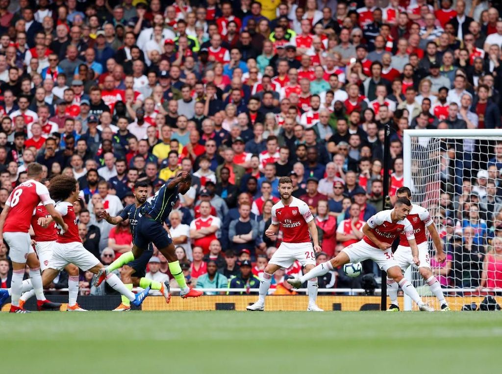 Turun Minum, Sterling Bawa City Ungguli Arsenal 1-0 Turun Minum, Sterling Bawa City Ungguli Arsenal 1-0