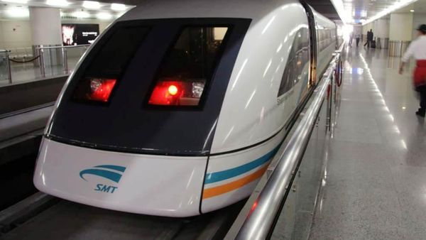 Benarkah Ini Deretan Transportasi Paling Aneh di Dunia?