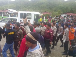 Korban Selamat Jatuhnya Pesawat Dimonim Air Patah Tulang Tangan