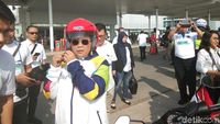 Foto: Emak-emak Naik Matic Itu Ternyata Menlu Retno