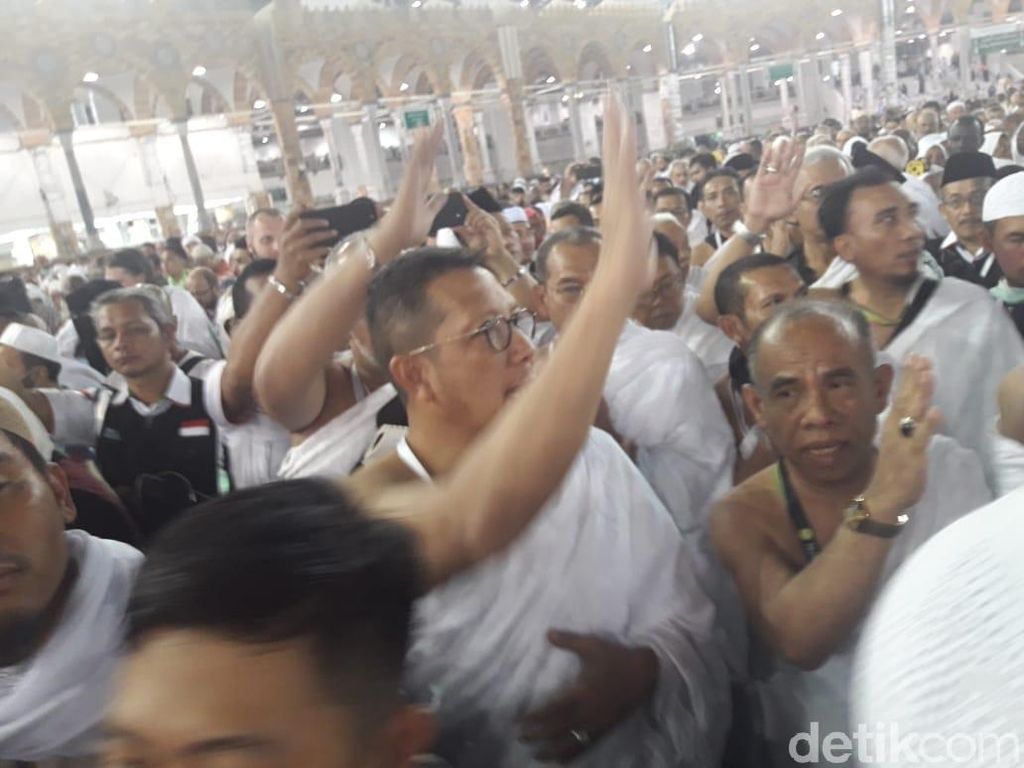 Menag Puji Jemaah Indonesia yang Tertib Saat Tawaf dan Sai Menag Puji Jemaah Indonesia yang Tertib Saat Tawaf dan Sai
