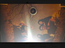 Agustus: Fatwa Mubah Vaksin MR, Heboh Smoking Room Bertema Kuburan