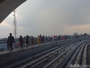 LRT Palembang yang Mogok Pernah Dituding Prabowo Kemahalan LRT Palembang yang Mogok Pernah Dituding Prabowo Kemahalan