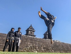 Pencak silat adalah salah satu cabang olah raga yang di lomba