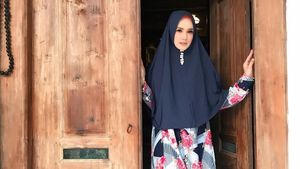 Gaya Hijab Syari Mulan Jameela, Rp 30 Ribu Hingga Rp 2 Jutaan