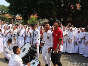 Usai Juara Piala AFF U-16, Brylian Lepas Rindu dengan Teman Sekolah