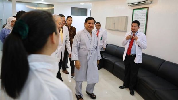 Tes Kesehatan Selesai, Prabowo Diminta Kurangi Berat Badan