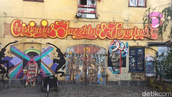 Foto: Green Light District, Kawasan Bebas di Denmark