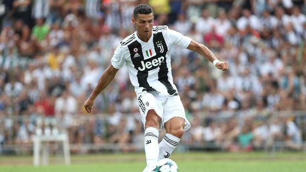 Tujuh Menit Main, Ronaldo Langsung Bikin Gol untuk Juve