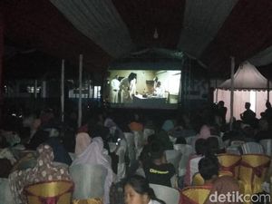 Jelang HUT ke-73 RI, Film Soekarno Diputar di Rammang-rammang