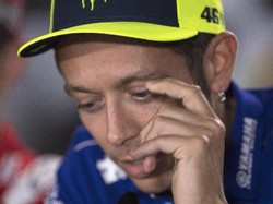 Rossi: Yamaha Tak Perlu Minta Maaf, Benahi Saja Motornya