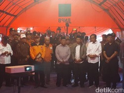 Kunjungi Korban Gempa NTB, Jokowi akan Menginap di Tenda