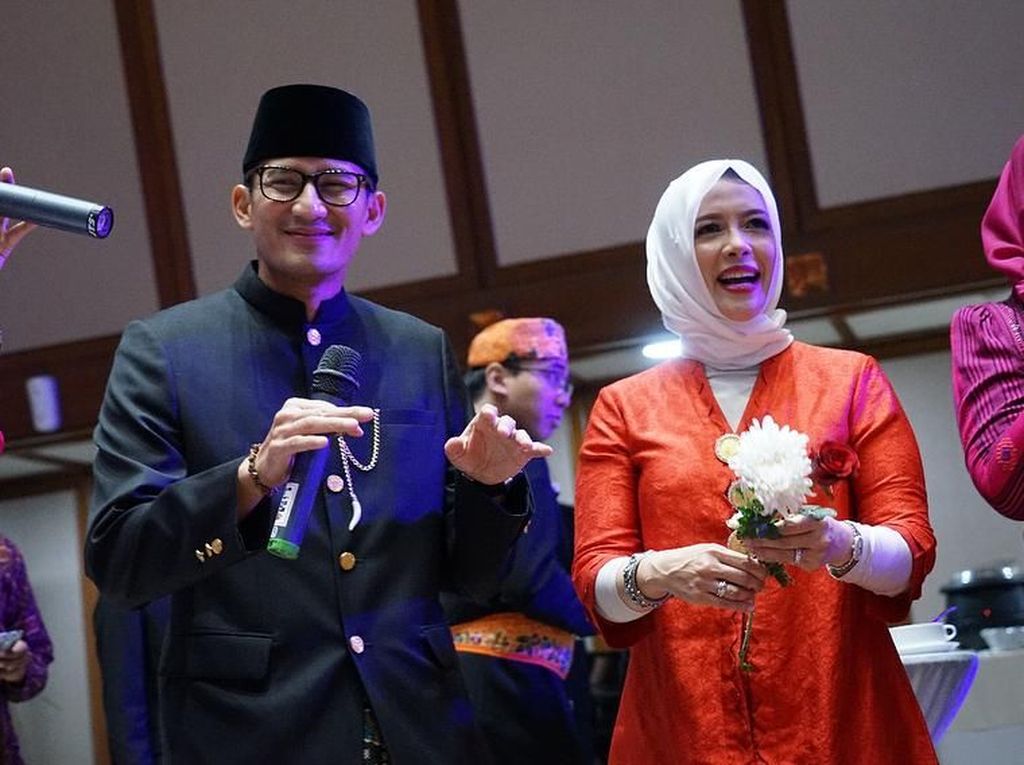 Romansa Perkawinan Sandiaga Uno, Menikah dengan Cinta Pertamanya Romansa Perkawinan Sandiaga Uno, Menikah dengan Cinta Pertamanya