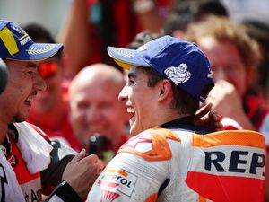 Kocaknya Sirkuit Sempurna Versi Jorge Lorenzo dan Marc Marquez Kocaknya Sirkuit Sempurna Versi Jorge Lorenzo dan Marc Marquez
