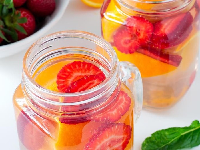 11 Resep Infused Water Sederhana yang Sehat dan Menyegarkan Foto: Istimewa