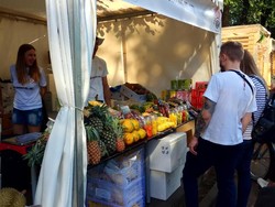 Mengais Bisnis di Festival Indonesia di Moskow