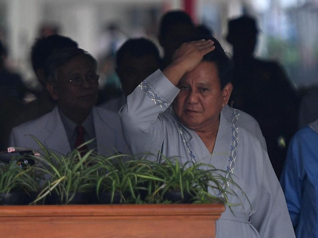 Prabowo Mengaku Takut Jarum Suntik, Ini Pemicu Fobia Menurut Dokter Jiwa Prabowo Mengaku Takut Jarum Suntik, Ini Pemicu Fobia Menurut Dokter Jiwa
