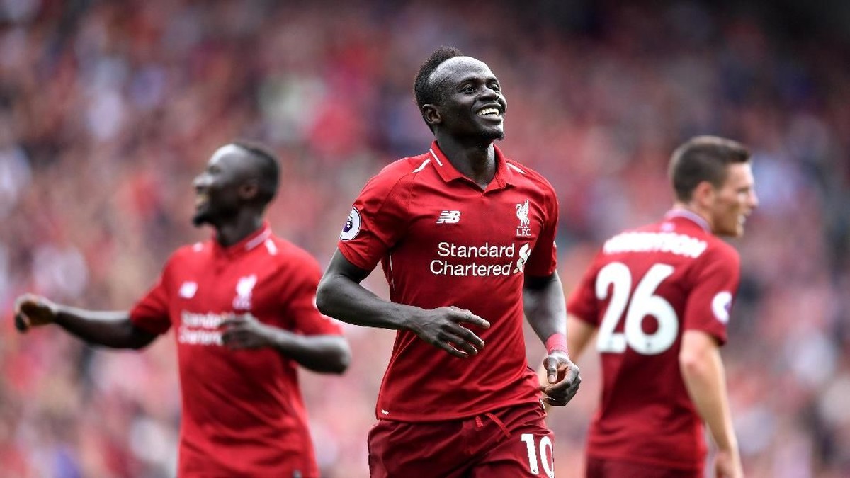 Sadio Mane tak lagi penyendiri sejak kedatangan Naby Keita. (Foto: Laurence Griffiths/Getty Images)
