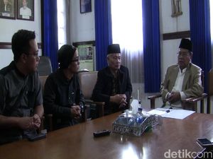Respons MUI Jabar Pencabutan Laporan Muhammad Sesat Evie Effendi Respons MUI Jabar Pencabutan Laporan Muhammad Sesat Evie Effendi