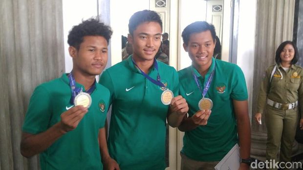Pemain Timnas U-16 Berbagi Kisah ke Wali Kota Semarang