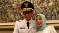 Sandiaga Uno Berharta Rp 5 T, Ini Gaya Istrinya Bawa Tas Etnik Hingga Hermes