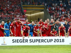 Gelar ini menjadi awal positif bagi Bayern untuk mengarungi musim 2018/19 dengan lebih baik. Reuters/Ralph Orlowski.