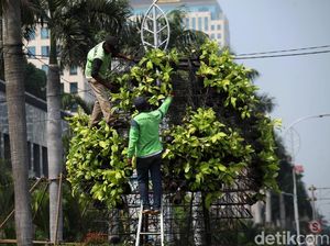 Taman di Kawasan Senayan Dipercantik