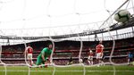 Manchester City Permalukan Arsenal