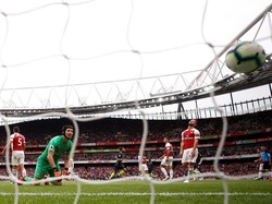 Cech pada Fans Arsenal: Beri Emery Waktu