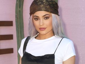 Ini Kue Ulang Tahun Kylie Jenner yang Megah dan Dihiasi Boneka Barbie