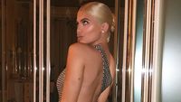 Foto: Parade Gaun Seksi Kylie Jenner di Pesta Ultah ke-21