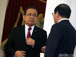 Mensesneg: Jokowi Hargai Proses Hukum di MK, Perppu KPK Itu Urusan Lain