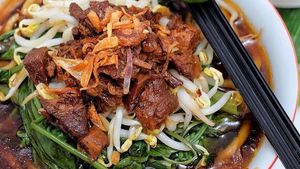 Gurih Renyah Mie Kangkung yang Mantap Buat Makan Siang