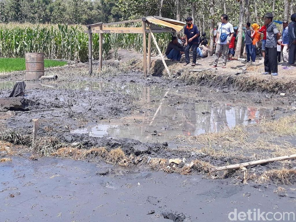 Sumur di Ngawi Berhenti Menyembur, Pemilik akan Gali Lagi Sumur di Ngawi Berhenti Menyembur, Pemilik akan Gali Lagi