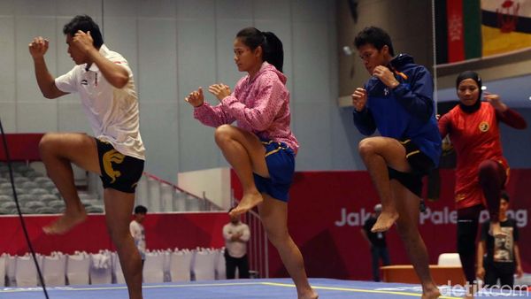 Venue Belum Kelar, Atlet Wushu Tetap Berlatih
