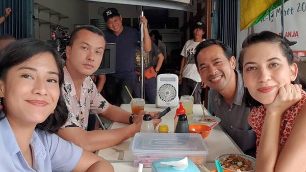 Main Film Tentang Kuliner, Nicholas Saputra Mendadak Jadi Foodies