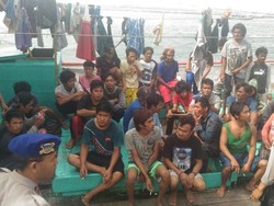 Kapal Nelayan Terbalik di Arafuru, 29 Selamat dan 1 Tewas