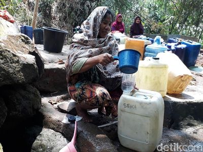 Potret Perjuangan Warga Cipala Cilegon Melawan Kekeringan