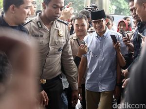 Sudirman Said Ungkap Sandiaga Tambah Tajir karena Dolar Tinggi Sudirman Said Ungkap Sandiaga Tambah Tajir karena Dolar Tinggi