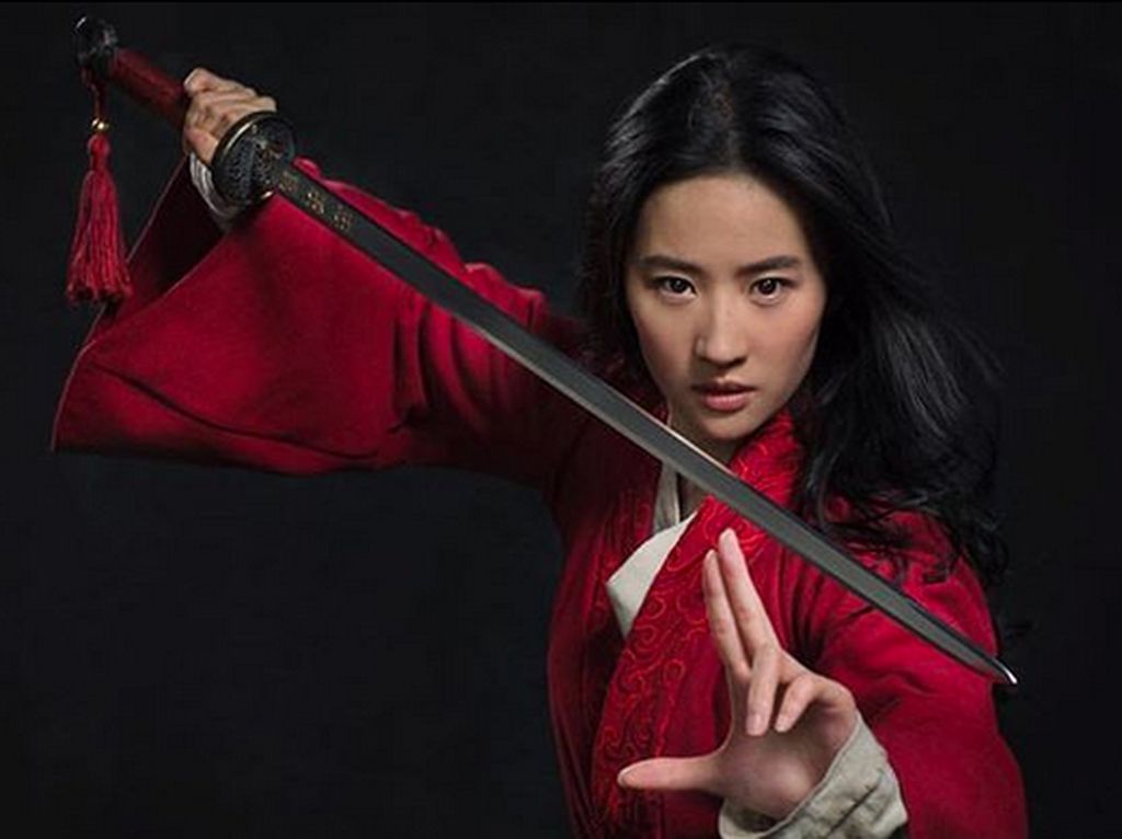 Cantiknya Liu Yifei, Pemeran Mulan