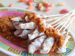 Kedai Uncle Do Sate Taichan: Huaah! Pedas Segar Sate Taichan Telor Asin Kedai Uncle Do Sate Taichan: Huaah! Pedas Segar Sate Taichan Telor Asin