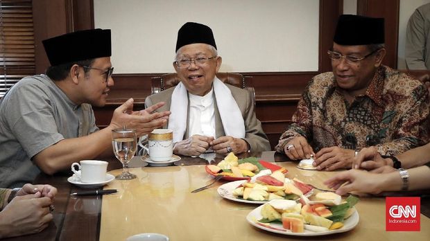 Motif dan 'Nyanyian' Sakit Hati Mahfud untuk Cak Imin-Ma'ruf