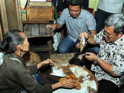 Hobi Ngopi dan Ngerujak, Ini Sosok Ahmad Heryawan yang Disebut Gantikan Sandiaga