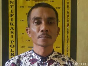 Teganya Pak Kades Provokasi Warga Bakar Samhadi Hidup-hidup Teganya Pak Kades Provokasi Warga Bakar Samhadi Hidup-hidup