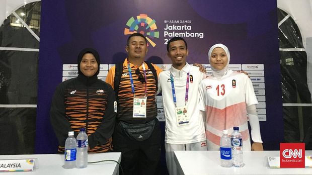 Timnas Bola Tangan Putri Indonesia masih memperlihatkan kelemahan di laga perdana lawan Malaysia.
