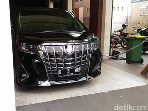 2 Mobil Maruf Amin Lebih Mahal dari Semua Koleksi Jokowi
