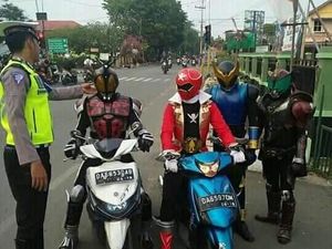 Viral Foto Kamen Rider Ditilang, Ini Cerita di Baliknya