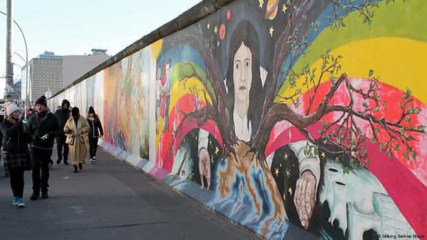 Memperingati Korban Tembok Berlin 57 Tahun Lalu