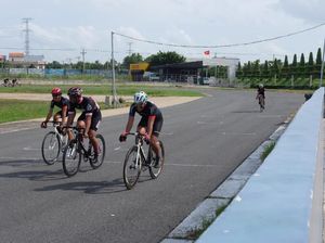 Keren! Berawal dari Kurir Sepeda, Mereka Berprestasi di Kancah Dunia