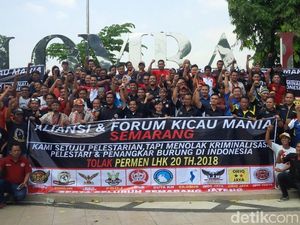 Komunitas Pecinta Burung di Semarang Desak Revisi Permen LHK Komunitas Pecinta Burung di Semarang Desak Revisi Permen LHK